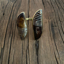 Load image into Gallery viewer, Brown Etched Cuff