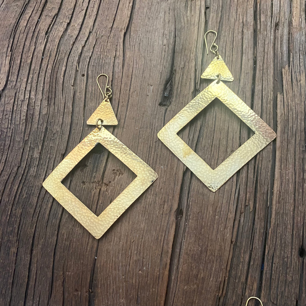 Cutout Diamond Earrings