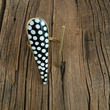 Load image into Gallery viewer, Spotted Cuff