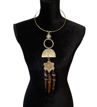 Load image into Gallery viewer, Triple Spear Pendant