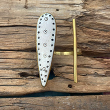 Load image into Gallery viewer, Spear Cuff