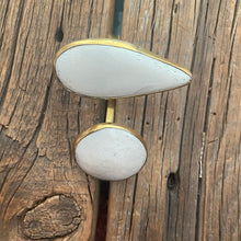 Load image into Gallery viewer, Teardrop Cuff