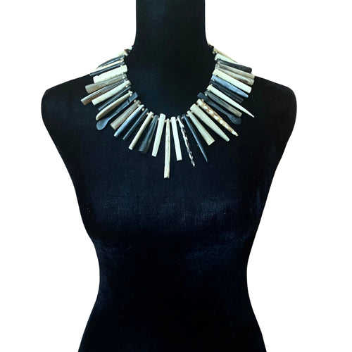 Blk & White Spike Choker