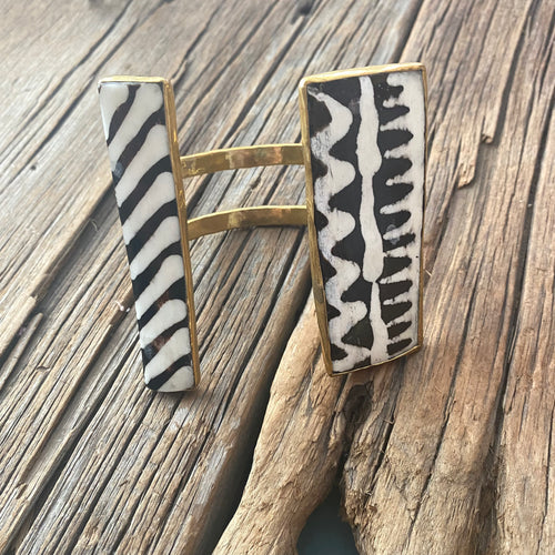 Zig Zag Cuff