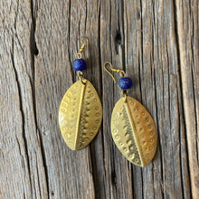Load image into Gallery viewer, Glass Bead Leaf Earrings