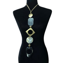 Load image into Gallery viewer, Heart of Horn Choker Pendant