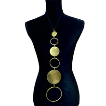 Load image into Gallery viewer, Brass Beauty Circle Pendant