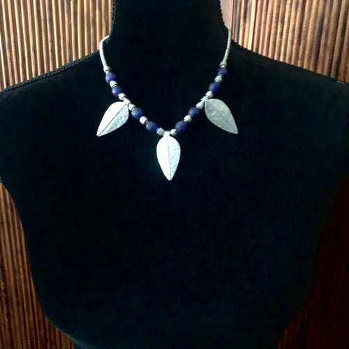 Silver Three Leaf Necklace