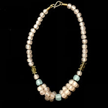 Load image into Gallery viewer, Pale Pink Twist Necklace