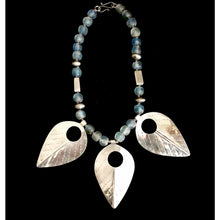 Load image into Gallery viewer, Glass &amp; Silver Leaf Necklace